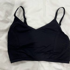 Black Medium Support Sports Bra